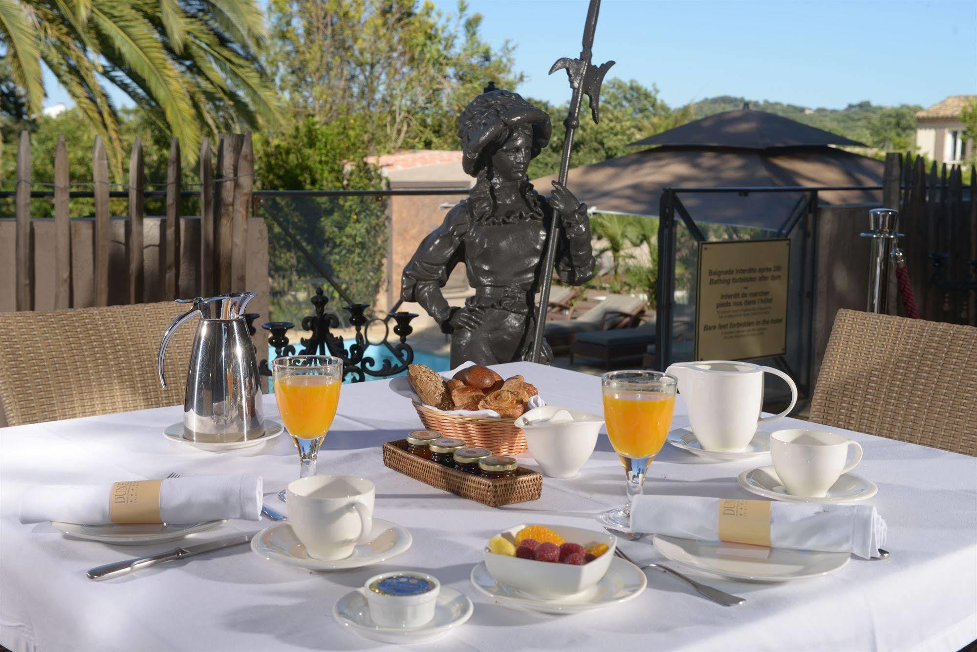 Hotel Dune Saint-Tropez Exterior foto